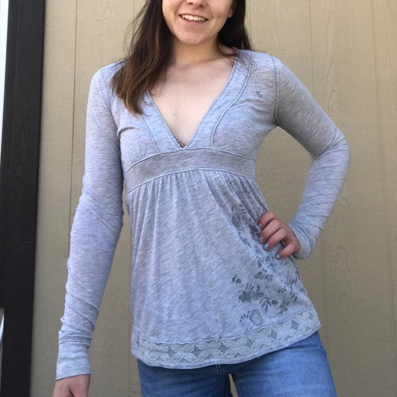 [Abercrombie & Fitch] Gray Deep Long Sleeve Top M - Picture 1 of 4
